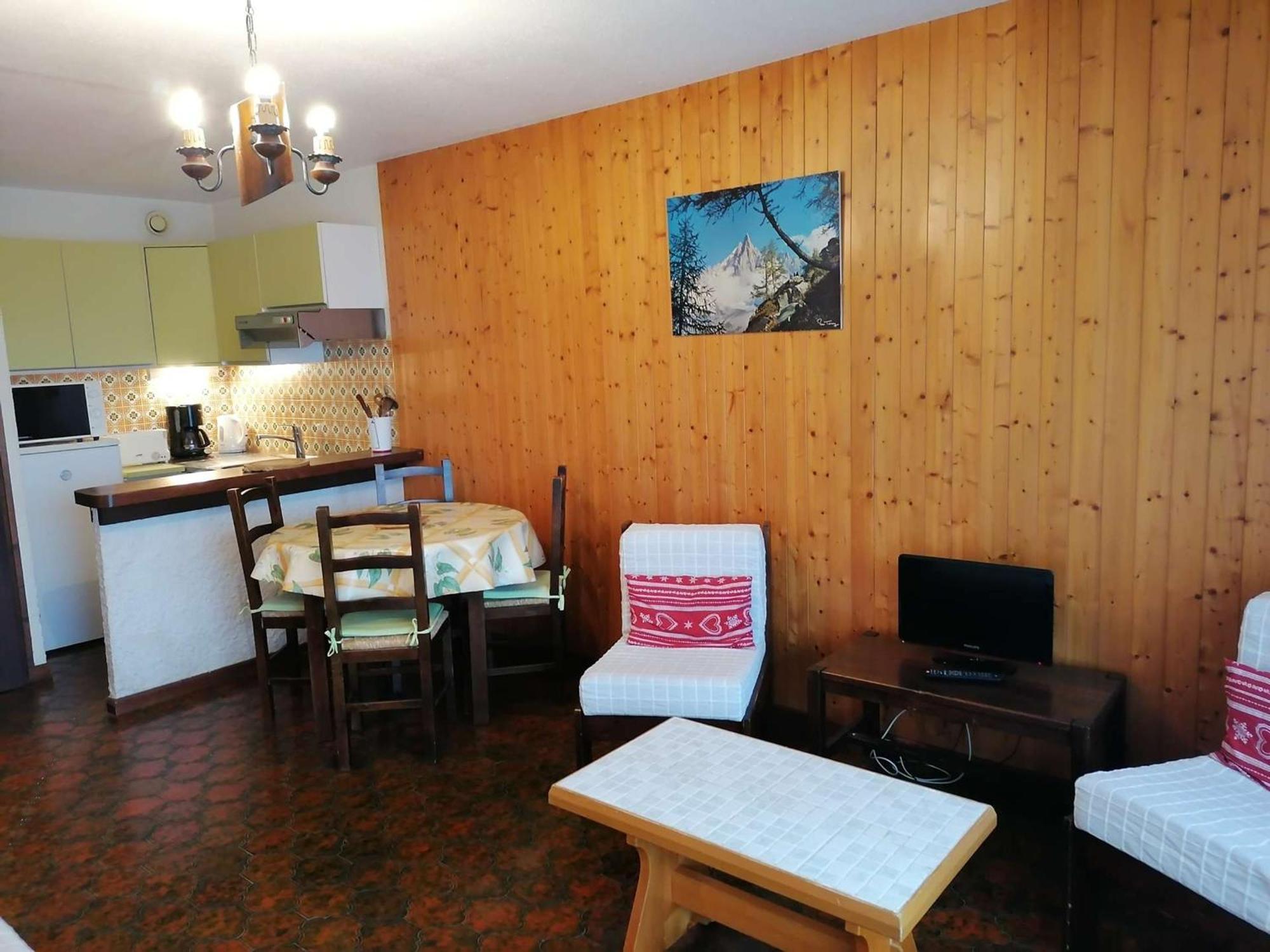 Studio En Rez-De-Jardin Pour 4 Avec Parking Couvert, A 500M De La Telecabine - Le Grand-Bornand - Fr-1-241-80 Eksteriør billede